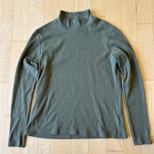 Kuhl Verona Women’s Ribbed Long-Sleeve Shirt   Size Large in Soft Pine
